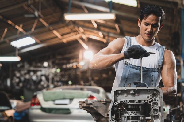 Entretien auto : comment remplacer les injecteurs ?